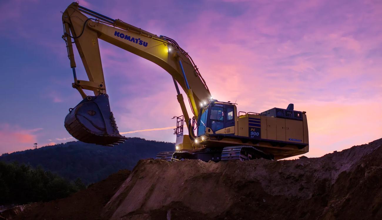 Komatsu Excavators:<br />Built to outlive, outlast, outperform.