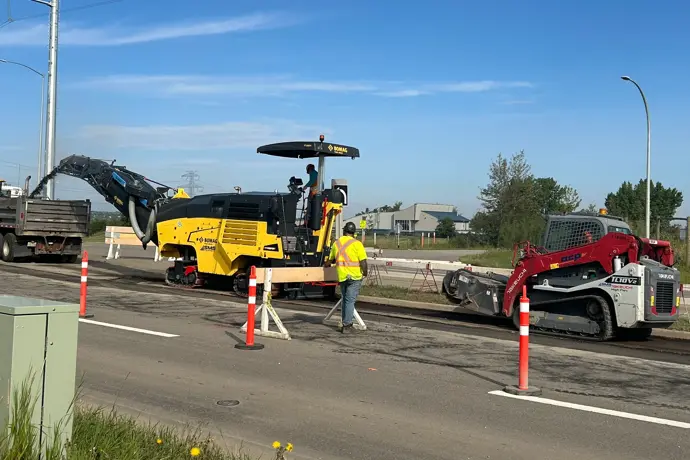 Au travail avec le bouclier anti-poussière ION DUST SHIELD